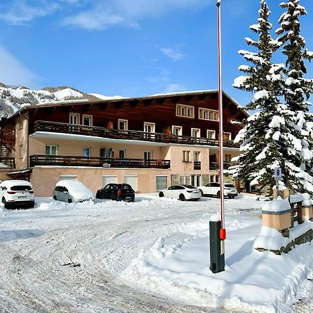 Vars, Appart Spacieux Renove 4 Couchages Dans Chalet Vars  Ngoại thất bức ảnh