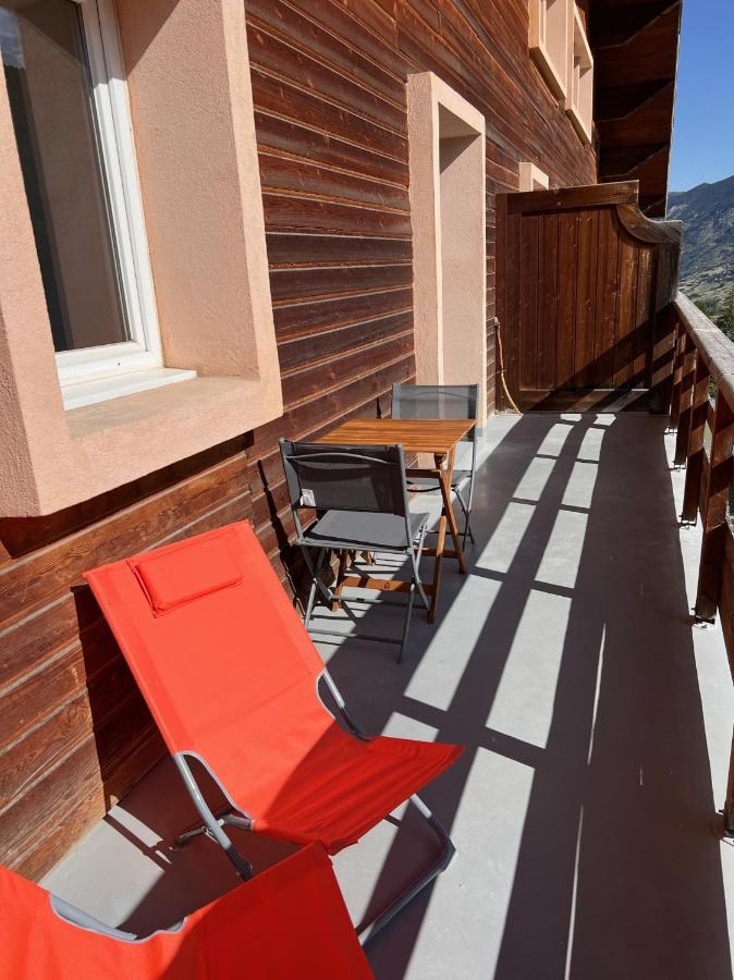 Vars, Appart Spacieux Renove 4 Couchages Dans Chalet Vars  Ngoại thất bức ảnh